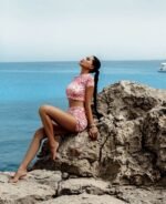 Komplet sportowy top ze spodenkami Pink Mermaid - obrazek 2