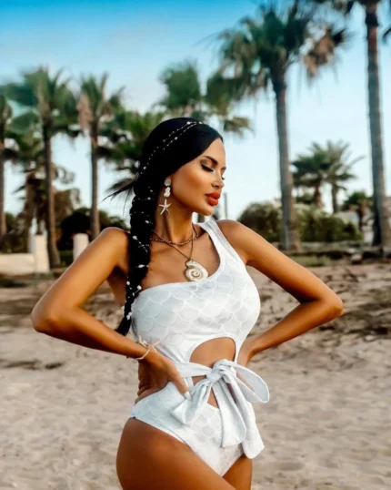 Strój jednoczęściowy z wiązaniem Łuska FOG