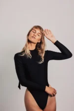 Body długi rękaw wiązane czarne